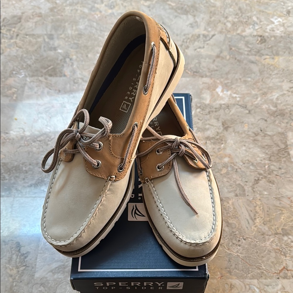Men’s Sperry Top-siders *NEW*